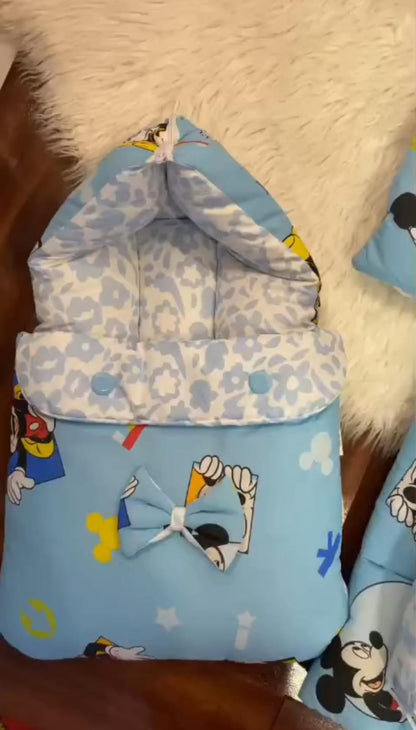 Deluxe 8-Piece Baby Lounger & Bedding Set