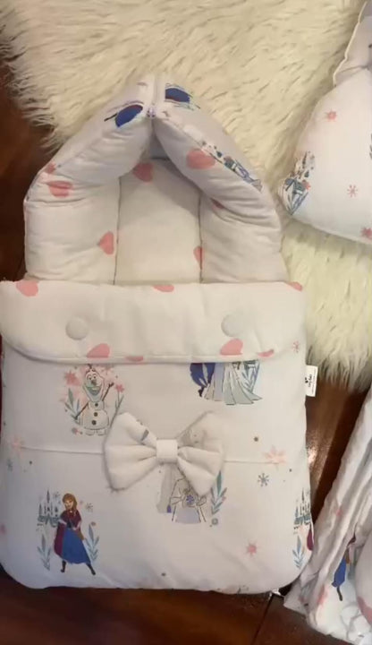 Deluxe 8-Piece Baby Lounger & Bedding Set
